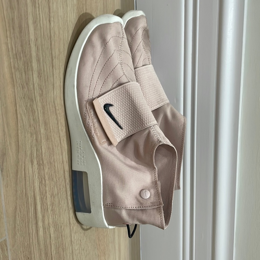 FEAR OF GOD Very lightly used Nike Air Fear of God Moccasin size 6.5 us men’s